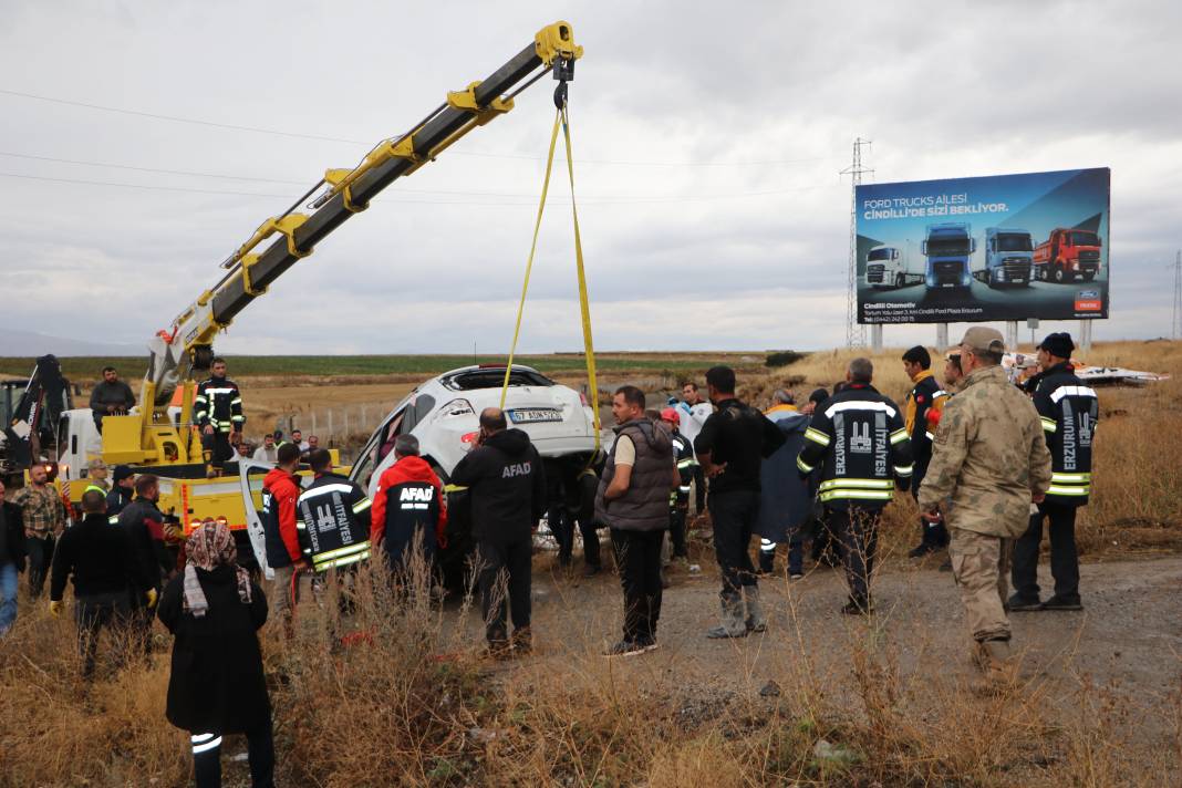 Üniversite kaydı yolunda anne ve babası ölen Dilay, kazadan nasıl kurtulduğunu anlattı 2